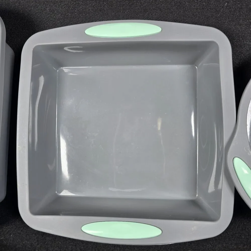 4 Piece Silicone Bakeware Set Round, Square Cake Loaf Pan Doughnut Molds